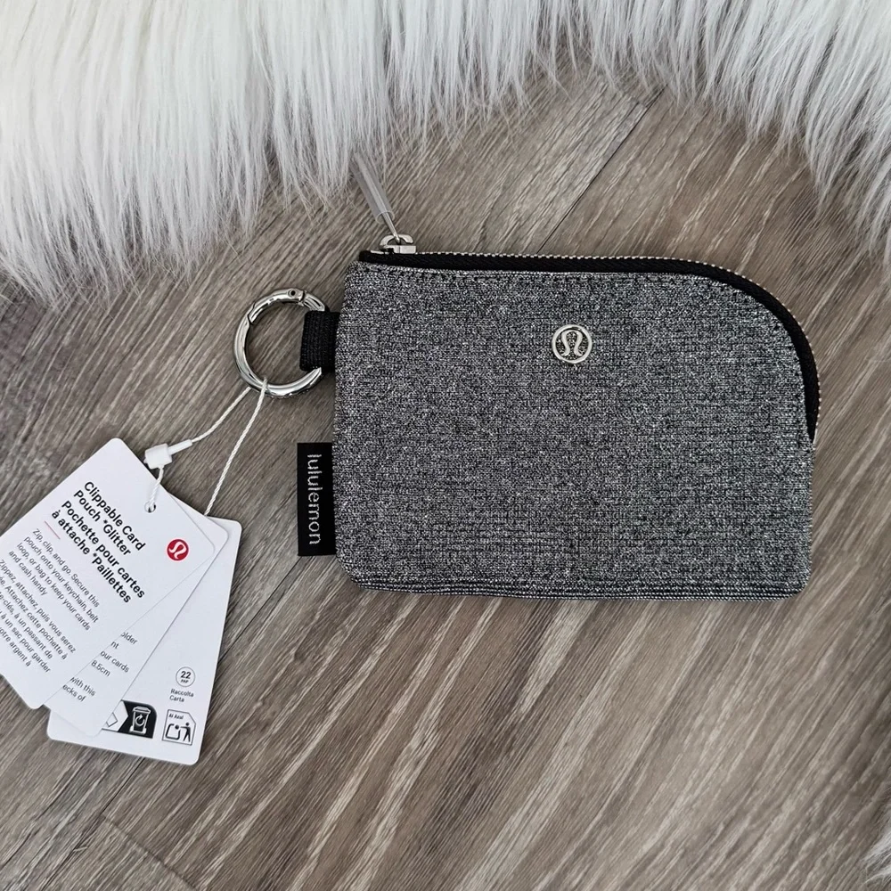 🩶🍋Lululemon Clippable Card Pouch Glitter Dark Silver/Graphite Grey/Silver